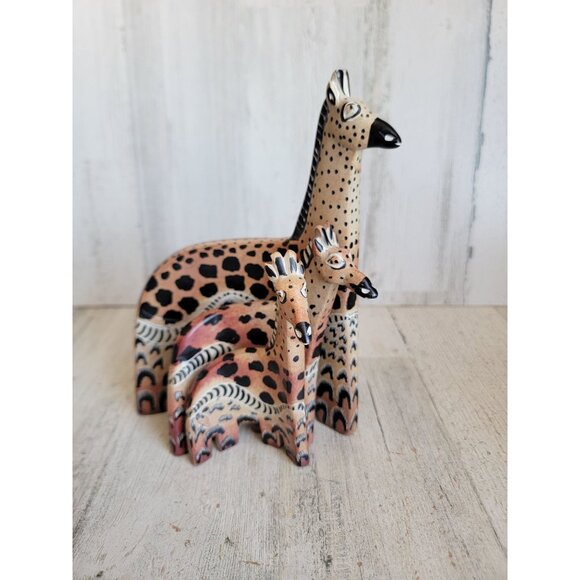 Nesting African soapstone giraffe vintage zoo animals set mama baby - Picture 1 of 6